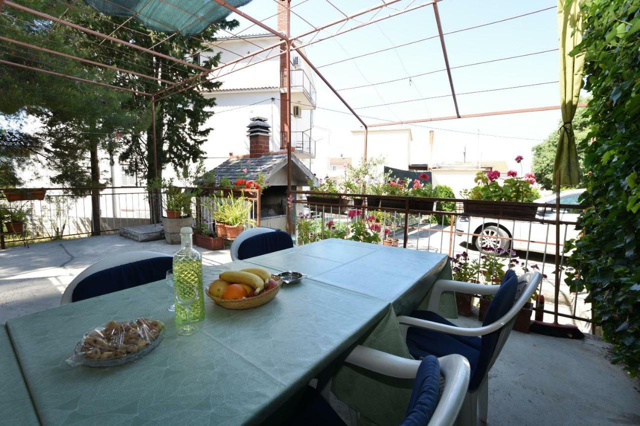 Apartment Maria Primosten Exterior photo